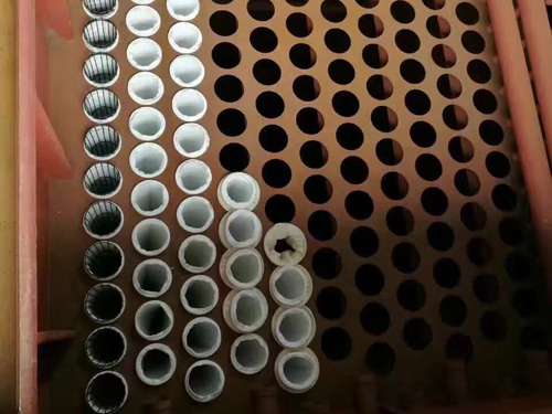 除尘布袋安装